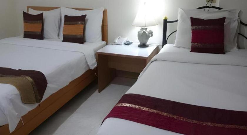 Central Place Hotel Rayong Exterior photo